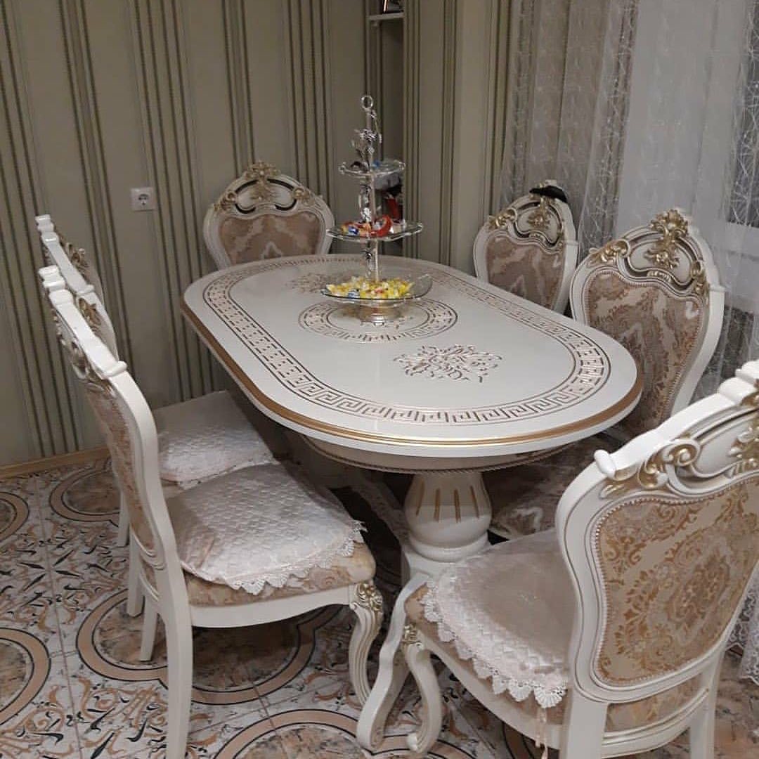 Мебель Версаче столы и стулья